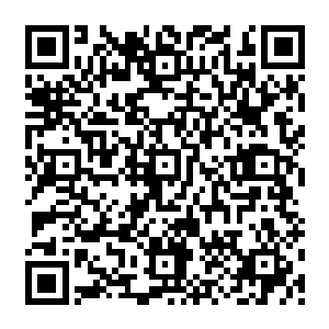 来美国上学的这段时间戴安娜发现美国的年轻人似乎总觉得喜欢社交的人会让人觉得比较酷二维码生成
