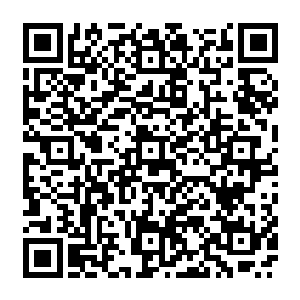 林小乖却不由想起了当初这个男人用枪顶着她的脑袋语气温柔地问她要不要离婚的场景……二维码生成