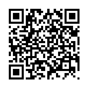 林铭才拿出了经过特殊改造了的神行舟二维码生成