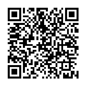 校花秦嫣然亲口在英语课上念出来……一定会非常精彩……二维码生成