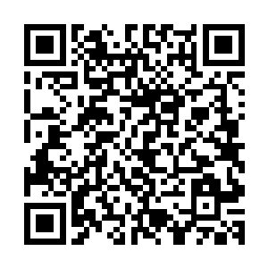 此时他见后者竟然往台下看没有一副没将自己放在眼里的样子二维码生成