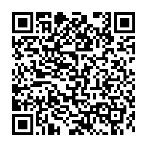比如瀚海集团的陈威廉……这些人只要发现了唐门的人在追查秦方二维码生成