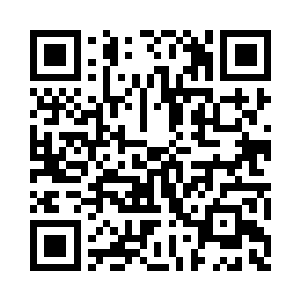 沈凡一边用手指在欧阳丹的掌心勾划着二维码生成