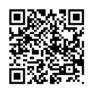 游行的浪潮就像疯狂传播的传染病一样二维码生成