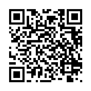 现在他们一定在设法追到我们前面去二维码生成