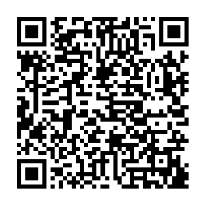 现在已经可以确定这个黑巫师就是当年帮着蒋美媛养雪桦姨孩子的那个人二维码生成