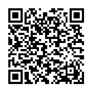 现在陆为民腰杆上已经配上了丰州地区的第一批传呼机二维码生成