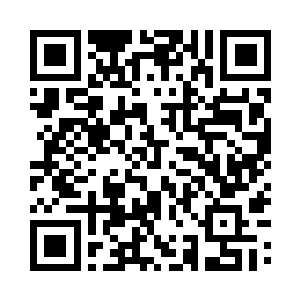 珍妮一边听留言一边浏览着邮箱里的信件二维码生成