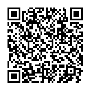 甚至在他一而再再而三给自己带来麻烦时有过把他驱逐出校的念头二维码生成