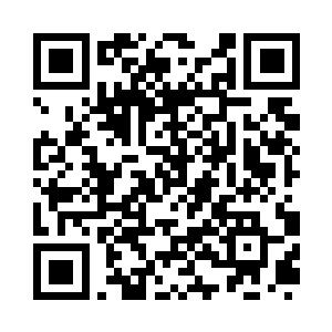 生怕稍有松懈怀中的人儿就会碎掉一样二维码生成