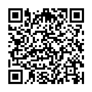 电视转播还专门给了这条横幅一个五秒钟的特写镜头二维码生成