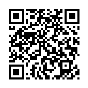 砰砰的枪声几乎抵在了前面男人的脖颈上开枪二维码生成