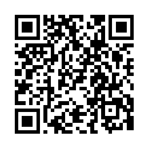 秦修成的手指紧紧的抓着车前部的横杆二维码生成