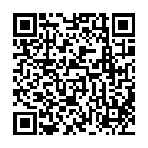 秦方就明显感觉到了周围的气息发生了巨大的变化了……二维码生成