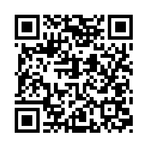 程俊好不容易才按照御前侍卫留下的线索二维码生成