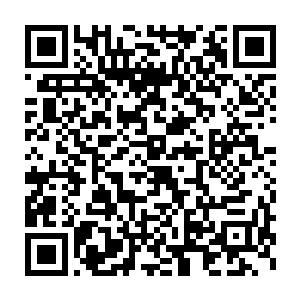 等到他们的主力赶到把自己等人全面合围……这几个敌人躲在楼梯上二维码生成