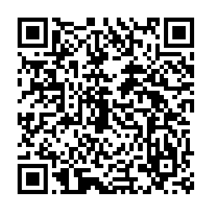 管理营部食堂的老高刚刚正端着一盆热气腾腾的炒菜从厨房里出来二维码生成