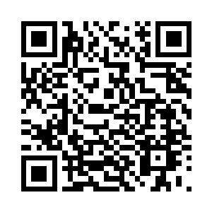 而且他又和以往丹主的丈夫们不一样二维码生成