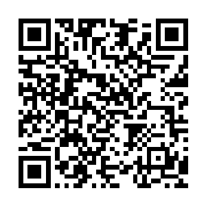 而且方楚寒本人也有几次被徐韶当着众多人的面叫出去谈话过二维码生成