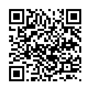 而后准确无误的落在上官雨萌身旁不远处二维码生成