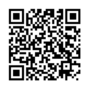 而流墨墨见他竟然问出这么蠢的问题二维码生成