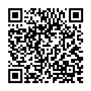 而玄域传言无人能施展超出玄华境的实力也是因为古渊的缘故二维码生成