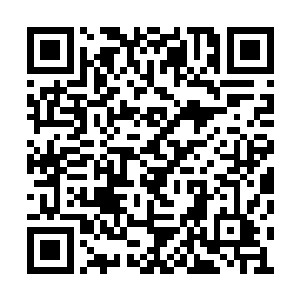 自然愿意拿一盏没甚大用的灯去换一套精美首饰二维码生成