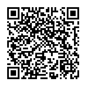 至少张文斌和赵小雅是绝对不敢相信这世界上竟然还有这么一个牛逼的小年轻二维码生成