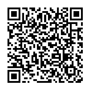 苏落看到不远处进行新生试炼正被困在华云宗和青云帮之间的一处角落二维码生成