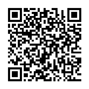 莫煌与爻君之间应该也利用李无衣的空间信标手段建立了联系二维码生成