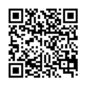 萧言不过是将长刀牢牢的绑在手腕上才没脱手二维码生成