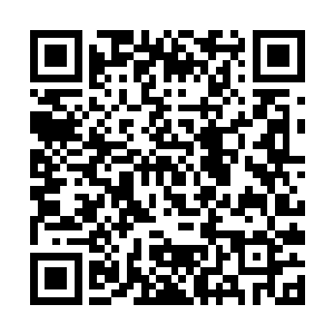 蒋桂忠一秒钟都没有迟疑立刻站了起来走了出去……二维码生成