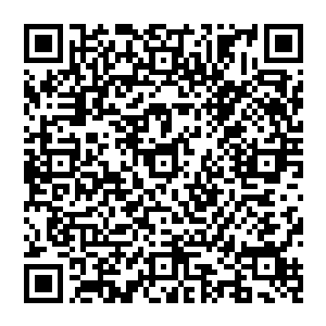 虽说贝海在家中的地位并不低不过这个事儿贝海心里总觉得似乎有一种莫名其妙的麻烦劲儿要找上自己似的二维码生成