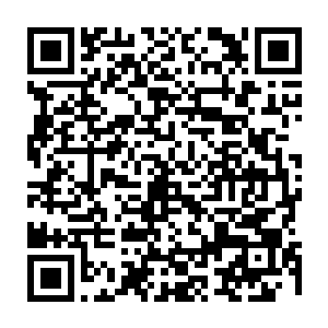 要比算计你父亲那样的愚莽之辈更容易……因为你的举动全都在我的意料之中二维码生成