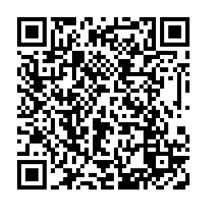 许多我非常熟悉甚至曾经得到过我不少恩惠的朋友都尽可能的与我划清界限二维码生成