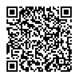 赵纯良练练摇头也走到自己之前的位置然后摆出一个十分认真的架势说道二维码生成