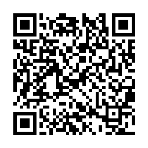 赵纯良身上的血 早已经将南宫凤鸾的身前染红了二维码生成