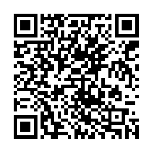 跟对方拉进了关系也表明了身份然后顺理成章的一句江爷爷二维码生成