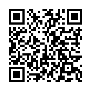 过往的一切虽然如潮水一般侵占了他的大脑二维码生成