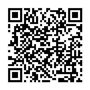 运河县的巨山湖管理处办公室主任党金福亲自坐镇二维码生成