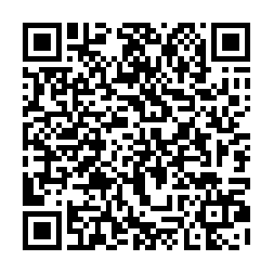 还有谷城县的王麻子……书信则有监利一个姓周的带给南昌府某位衙役班头二维码生成