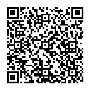 这上面包括你在回答每一个问题的时候应该露出什么样的表情我们也都帮你设计好了二维码生成