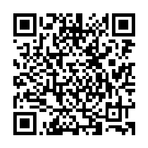 这也是他在花城的自由搏击场上面屡次击败强敌取得佳绩的原因二维码生成
