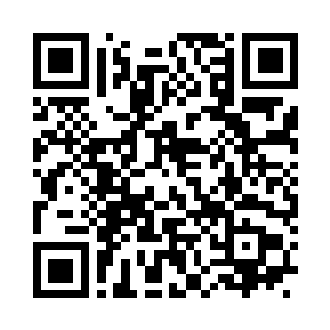 这处客栈闹哄哄的多是南来北往的滞留旅客二维码生成