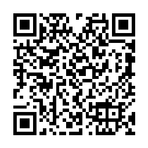 这种文化上的隔阂好像也不是学会语言就能跨越过去的二维码生成