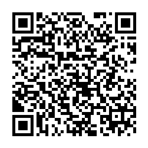 这黄晶巨人身上也再度绽放出一道道璀璨的光波朝着众人激荡而去二维码生成