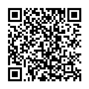 进行到一半的时候刘在石才把话题切到了另外一个点上二维码生成