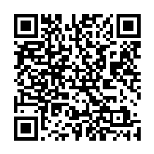 邝美美身上的毒气立即转移到曹可盈和叶秘书两人的身上了二维码生成