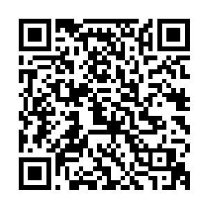 那简直是开玩笑――秦方完全可以将这个炸弹丢进道具箱里面去二维码生成