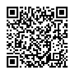 那面无表情的样子可是会吓到一大堆过路的百姓二维码生成